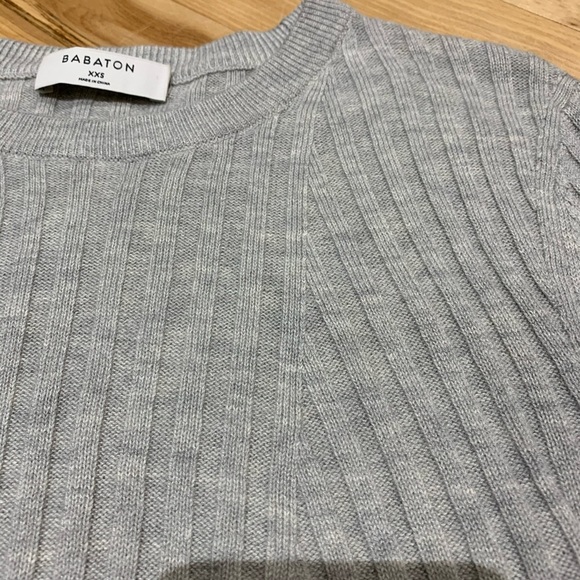 Babaton | Grey Cropped Long Sleeves - Picture 7 of 7